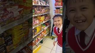 Ada ada aja gara gara ini Rayi joget di supermarket 🤣🤣 shortvideo rayi belanja supermarket [upl. by Ecitnerp]