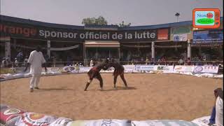 Lutte traditionnelle nigérienne  Zinder 2018 Combat 7 du 2e Jour [upl. by Swisher]