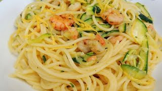 5 Minutes sprimp pasta Zucchini recipes come fare pasta gamberi con zucchine  top recipe 2020 [upl. by Beaver]