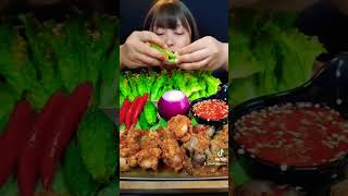 Unbelievable eating habits comedy funny laugh funnysounds shortsfeed [upl. by Llenyl]