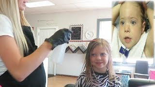 GIRLS SUMMER HAIRCUTS amp COLOR STREAKS │6•10•17 DAILY VLOG [upl. by Hillery]