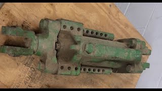 John Deere Hydraulic Cylinder Rebuild for Two Cylinder Tractors A B G [upl. by Annala]