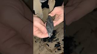 Dacite Knapping primitive hunting bushcraft flintknapping outdoorskills stonetools [upl. by Almita309]