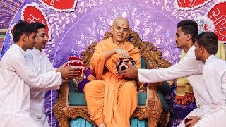 Guruhari Darshan 2426 Jul 2018 Bochasan India [upl. by Jervis]