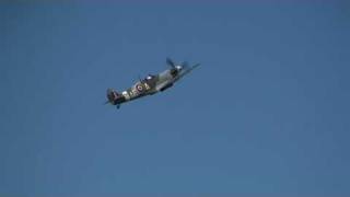 Spitfire Mk Vb LF de Sir Stephen GREY Full HD Meeting de La FertéAlais LFTA 2010 [upl. by Shelley]