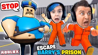 Escape BARRYS PRISON RUN in Roblox [upl. by Rambert355]