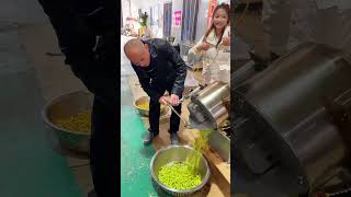 Video tutorial of frying popcorn fully automatic popcorn machine food machinery and equipment [upl. by Imeon225]