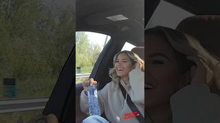 Is natuurlijk 👄😂 Monica Geuze  Bij Andy in de 🚘 [upl. by Haramat]