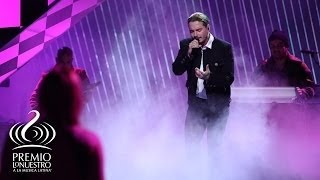 J Balvin  Sigo extrañándote Live From Premios Lo Nuestro  2017 [upl. by Lebasy]