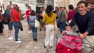 Tarantella traditionele volksdans uit Puglia  Monte SantAngelo [upl. by Innej]