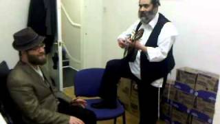 Pester Rebbe Yoely Lebowitz with Shloime Gluck singing Rachem from Reb Shlomo Carlebach zquotl [upl. by Nej525]