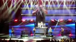 DEF LEPPARD quotROCK OF AGESquot LIVE PNC BANK ARTS CENTER [upl. by Luciana845]