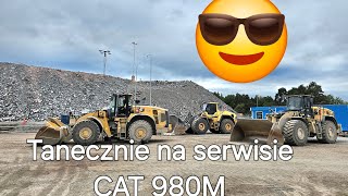 Serwis CAT 980M Wymiana oleju hydraulicznego [upl. by Legna441]