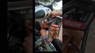 Royal Enfield Oil Changemotorcycleautomechanic [upl. by Kitarp]