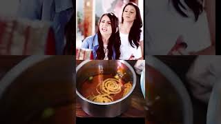 गोपी की बेटी मीरा ने अपने भाई का सर फोड़ा I 😲😱 जलेबी बनाये आसानी से sathnibhanasathiya food [upl. by Ogu347]