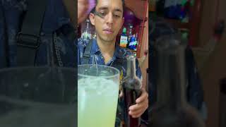 Cómo hacer una sangría preparada de 2 litros barman bebidas sangría coctelería bartender [upl. by My86]