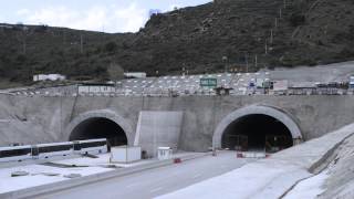 Autoroute EstOuest Tunnel Djebel Ouahch [upl. by Howlond190]