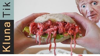 Eating a RAW HAMBURGER with GORDON RAMSAY Kluna Tik Dinner  ASMR eating sounds no talk recipe [upl. by Ydda]