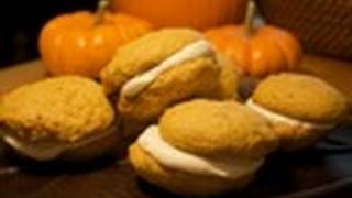 Pumpkin Whoopie Pies Cookie Jar 20 [upl. by Mellen]