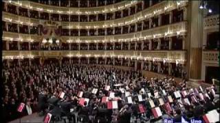 Napolitano al Teatro di San Carlo [upl. by Ahsemrac]