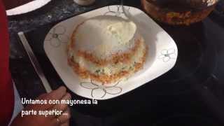 Pastel de arroz con atún y guisantes [upl. by Mira]