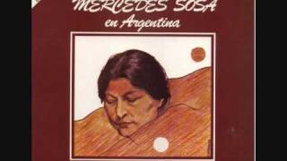 Mercedes Sosa en Argentina  06 Gracias a la vida [upl. by Dikmen]