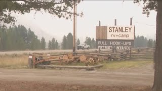 The Wapiti fire is impacting Stanley residents and their businesses [upl. by Garrett]