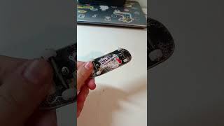 Tutorial su come cambiare il grip sul fingerboard [upl. by Ellerret]