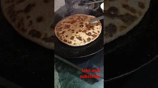 Aalu ka parathashortsfeed youtubeshorts food shortvideo cooking [upl. by Adham]