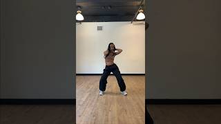 3 whines you should know  Beginners tutorial dancehall waistline whine waist dancetutorial [upl. by Neela]