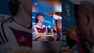 Vor zehn Jahren gab Mertesacker das legendäre EistonnenInterview 😅  sportstudio  shorts [upl. by Jamill]