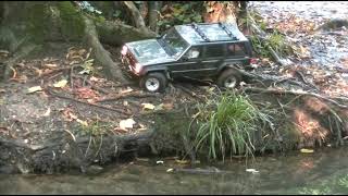 Cross RC EMO X2 Jeep Cherokee XJ Scale Vincennes [upl. by Vizzone]