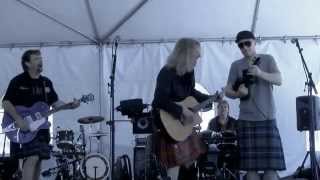 The Ploughboys play quotJohnny Tarrquot ScottishFest 2015 [upl. by Llerrem]