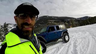 Testing 40quot Cooper STT Pros On A New JL Rubicon In The Snow [upl. by Tserof]