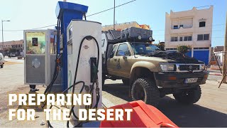 Sahara Desert  Preparations Before Travelling The Loneliness  Overlanding Africa  ep17 [upl. by Barr]