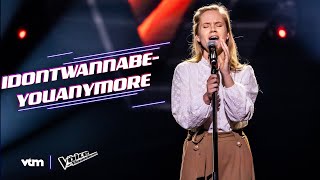 Laura  Idontwannabeyouanymore  The Blind Auditions  The Voice van Vlaanderen  VTM [upl. by Delija]