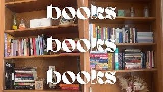 a quick chaotic casual bookshelf tour [upl. by Trin]