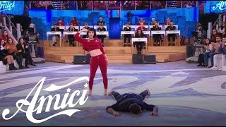 Amici 19  Sofia  Barrio [upl. by Brig]