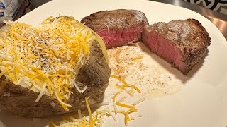 Cooking a Filet Mignon in the Ninja AirFryer \\ Easy Mealz [upl. by Claus]