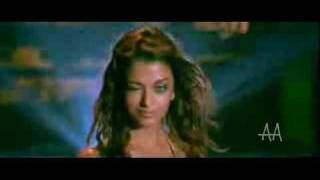 DHOOM 2 vs KYA LOVE STORY HAI quotCrazy Kiya Requot  Aishwarya Rai  VS  quotIts Rockinquot  Kareena Kapoor [upl. by Orimisac]