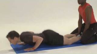 Oefening bovenbeen hamstrings nordic curl Exercise thigh Hamstrings nordic curl [upl. by Rozalie]