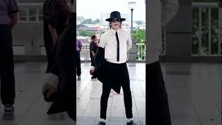 AmazingThe best Michael Jackson imitation dance show  More videos in my home  Space Steps  MJ [upl. by Gratiana]