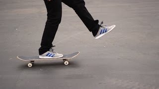 HOW TO SKATEBOARD FOR BEGINNERS  HOW TO SKATEBOARD EPISODE 1 [upl. by Lewej]