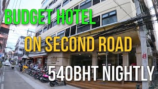 BUDGET PATTAYA SECOND ROAD HOTEL NEAR BEACH REVIEW The Lodge 540BHT NIGHTLY Details In Description [upl. by Sneed]