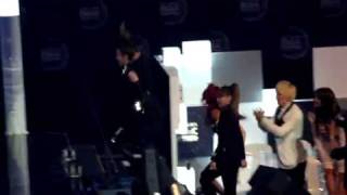 2NE1 wins  MAMA 2011 SONG OF THE YEAR [upl. by Anurag]