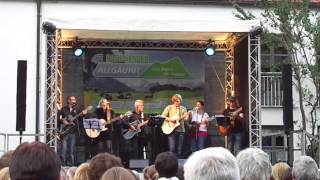 Allgäuer Liedermacher  Heute hier morgen dort Live  Klostergarten Immenstadt 2014 [upl. by Patsy37]