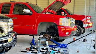 MOTOFAB 3” LEVELING KIT amp UPPER CONTROL ARM INSTALL [upl. by Squier]