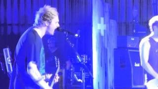 5 Seconds of Summer 5SOS Wrapped Around Your Finger  August 30 2015  PNC New Jersey [upl. by Aiksa]