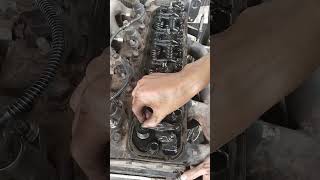 4 cylinder diesel engine tappet settingလေးလုံးထိုးဘားချိန်နည်း [upl. by Siradal]