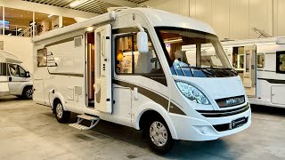 Hymer B678 Automaat Premium Line Aparte bedden met lage instap [upl. by Aitsirt]